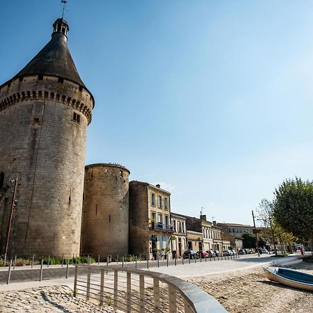 Logis Hotel De La Tour Libourne Εξωτερικό φωτογραφία