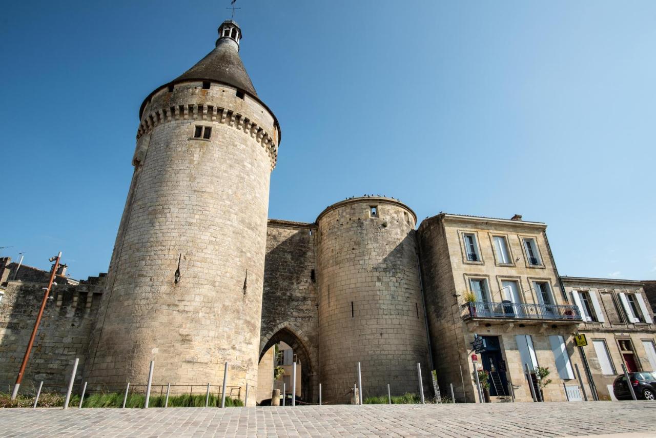 Logis Hotel De La Tour Libourne Εξωτερικό φωτογραφία